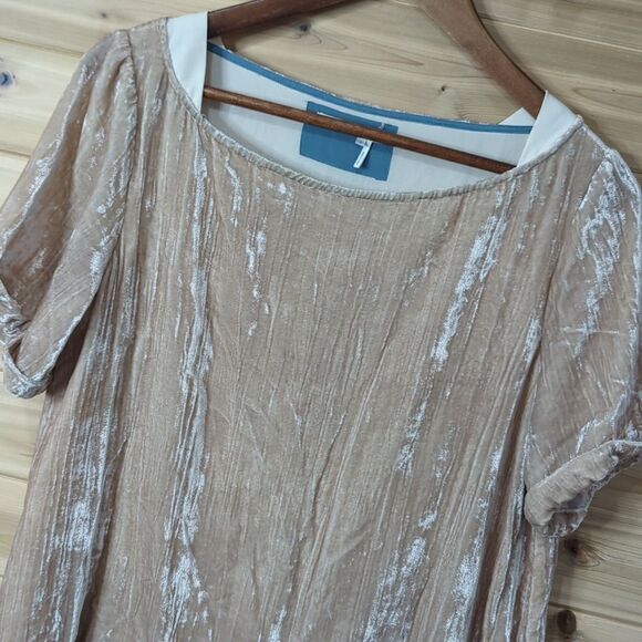 Anthropologie Dress Womens Small Cream Floreat Crinkle Crushed Velvet Mini - Picture 2 of 9